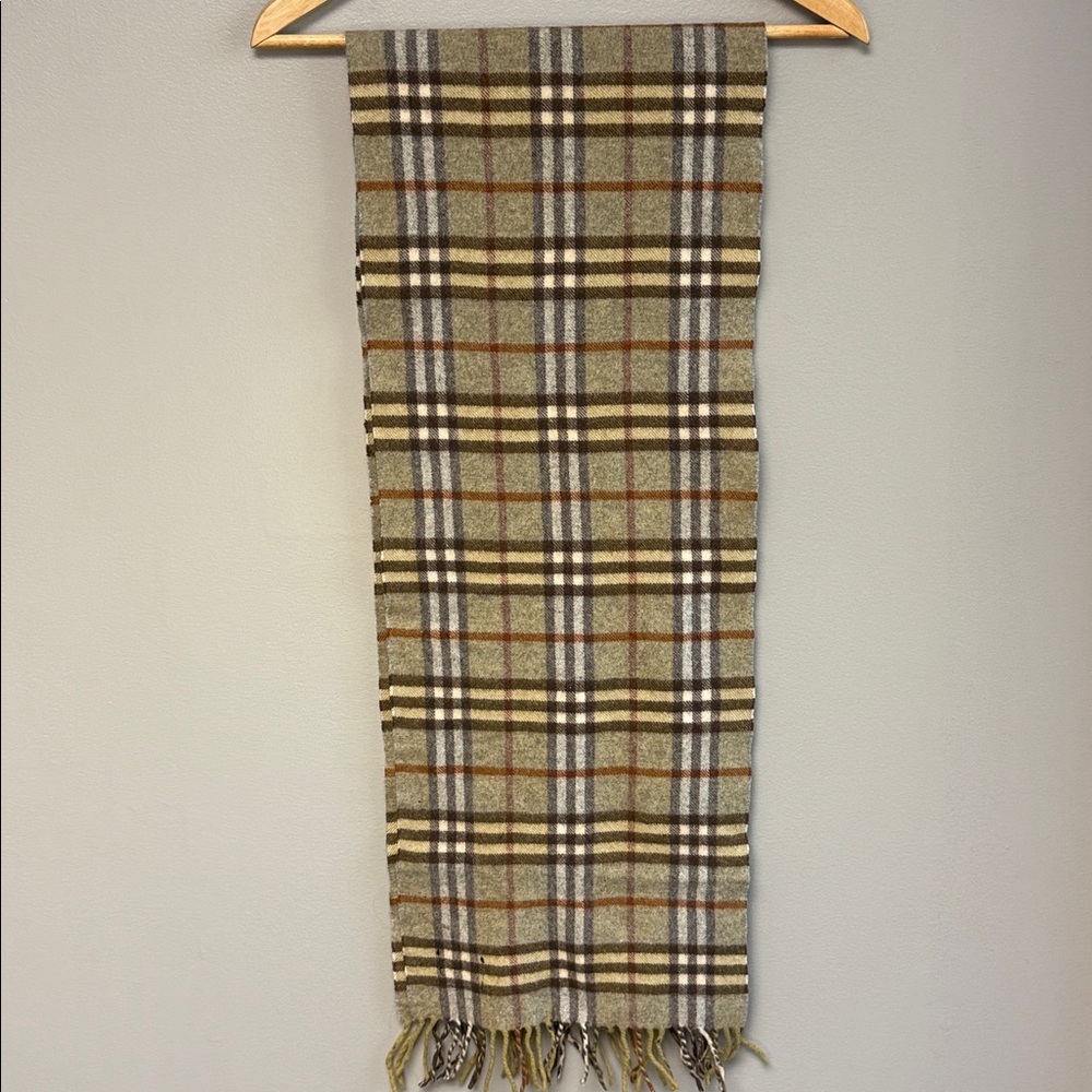 Burberry 100% Lambswool Nova Check Scarf – Brown/Tan with Green Undertones [|] - Picture 4 of 6